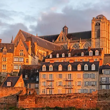 Et Spacieux T3 - Centre Du Mans & Proche Commodites شقة *